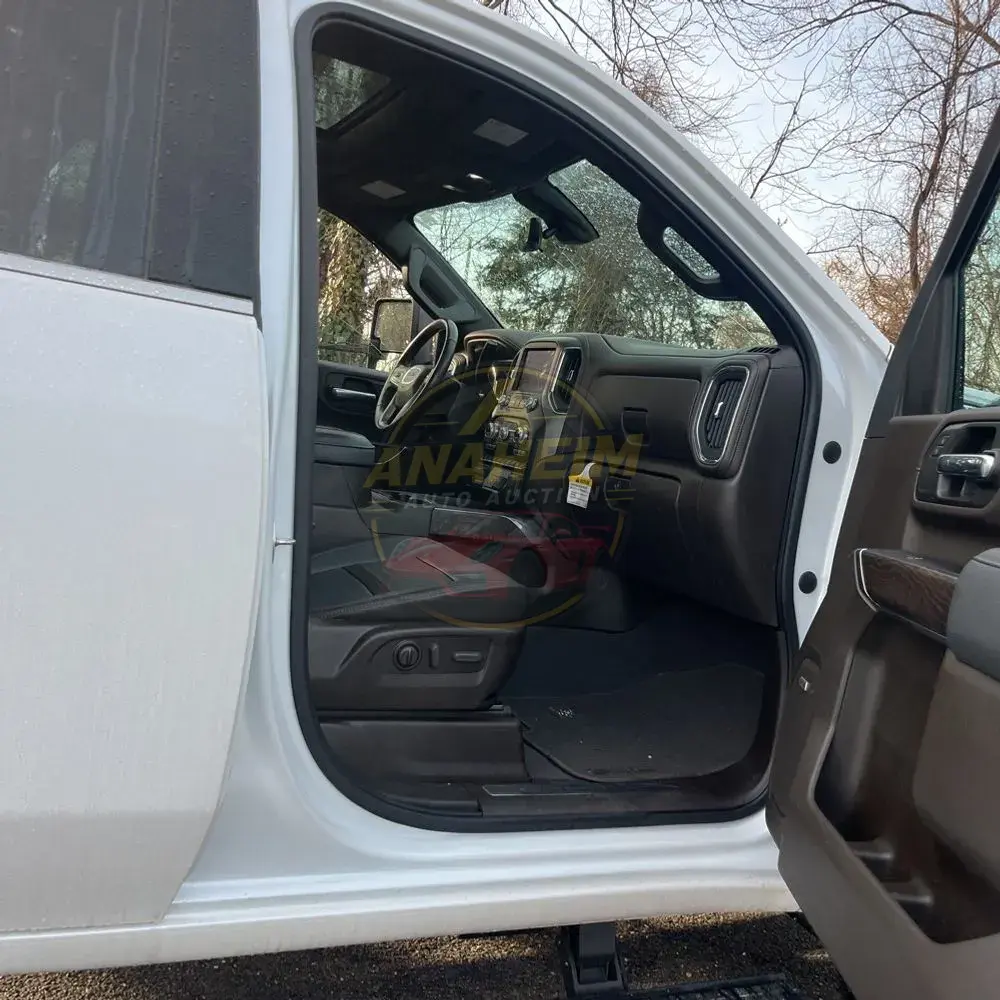2023 GMC Sierra 2500HD Denali