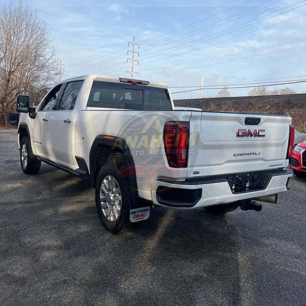 2023 GMC Sierra 2500HD Denali