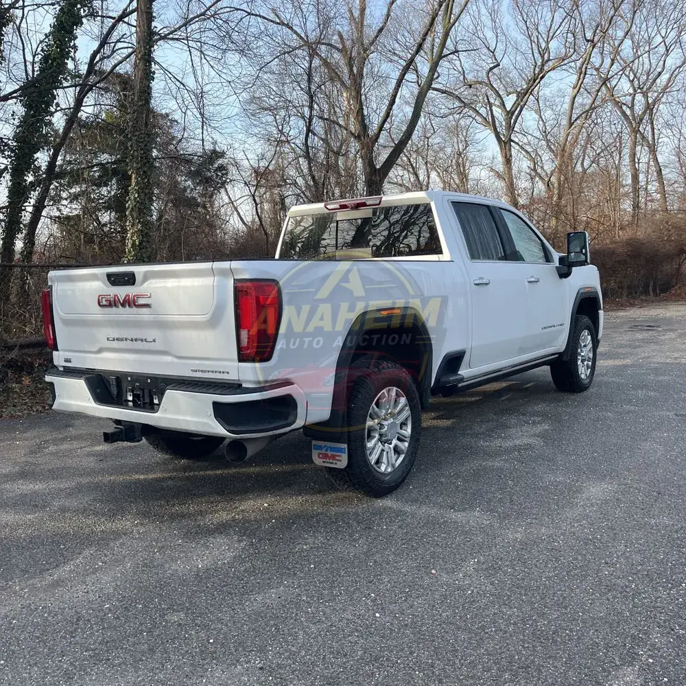 2023 GMC Sierra 2500HD Denali