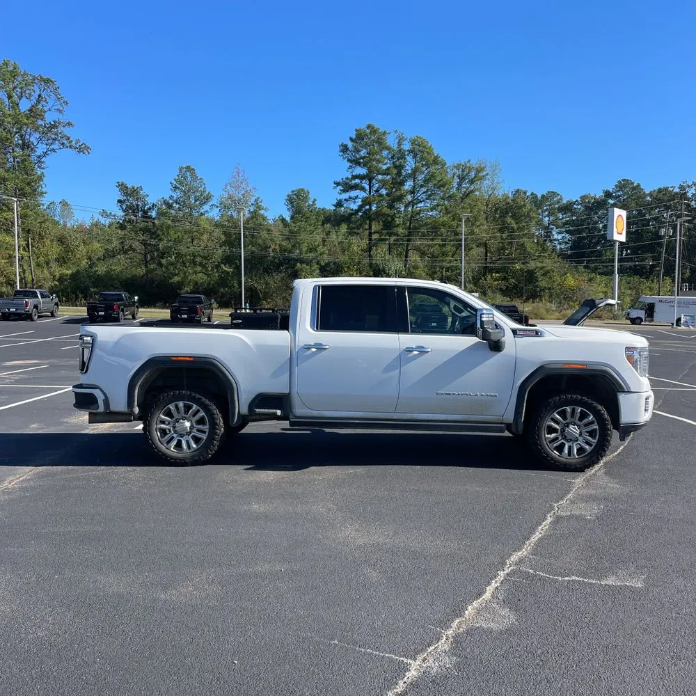 2023 GMC Sierra 3500HD Denali