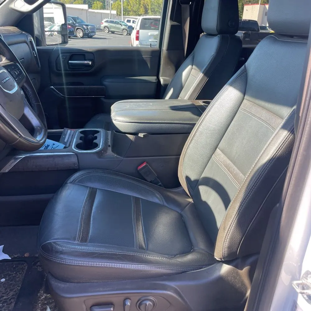 2023 GMC Sierra 3500HD Denali