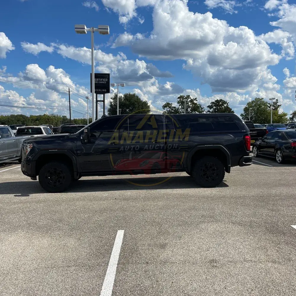 2024 GMC Sierra 2500HD Denali Ultimate