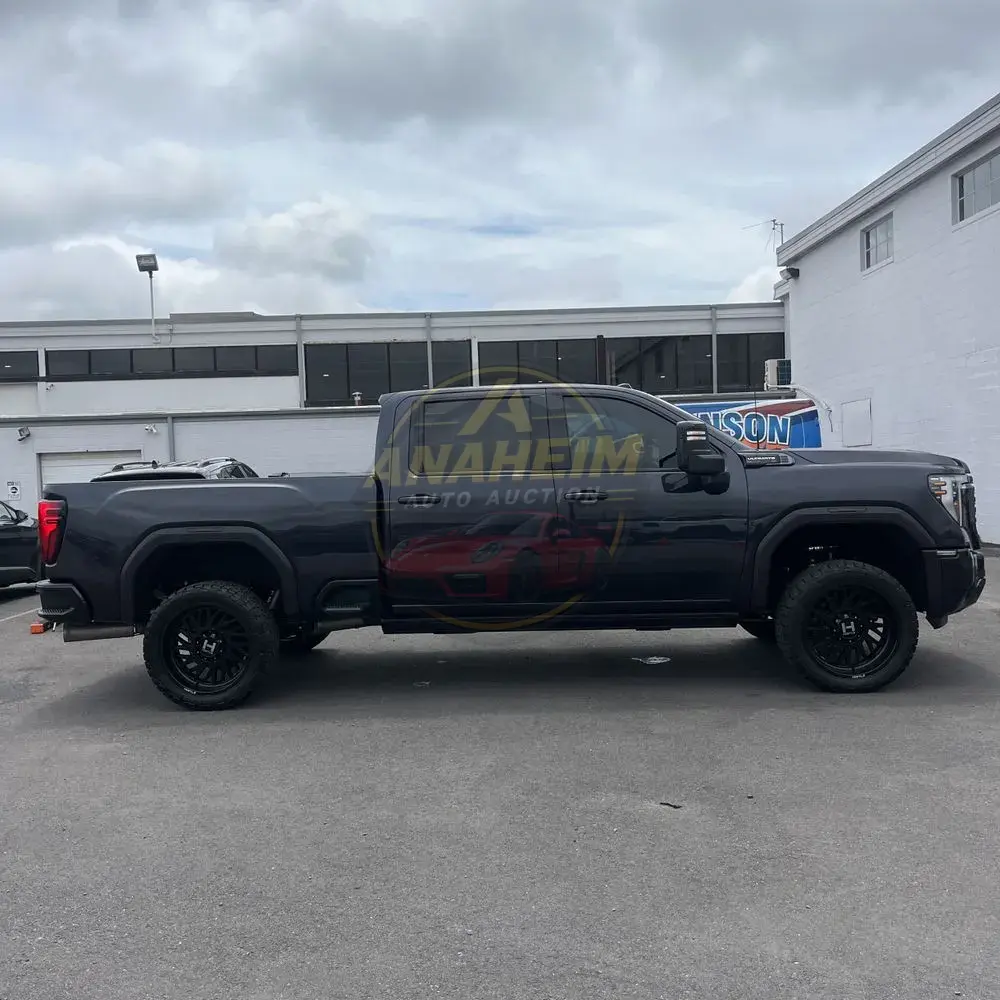 2024 GMC Sierra 3500HD Denali Ultimate