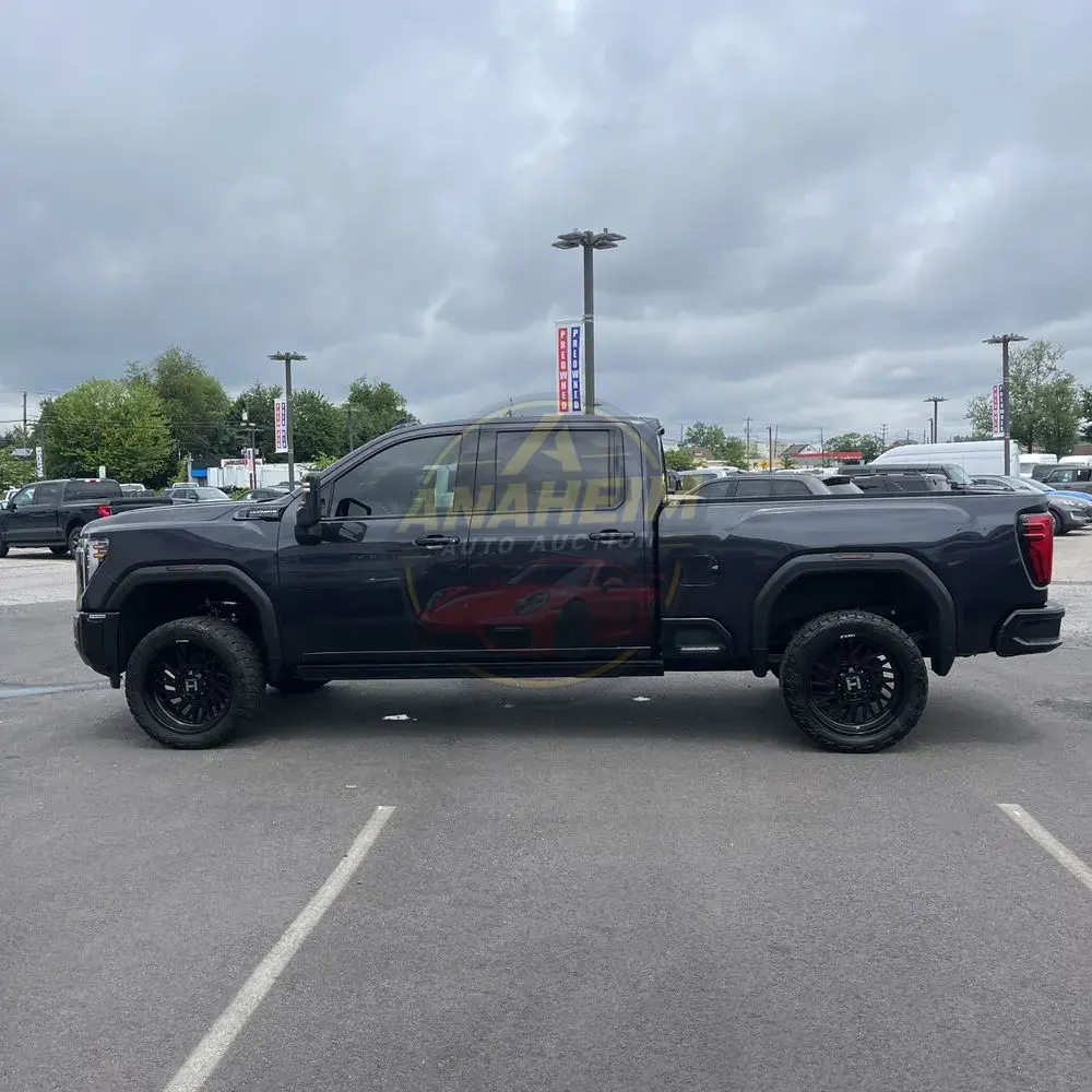 2024 GMC Sierra 3500HD Denali Ultimate
