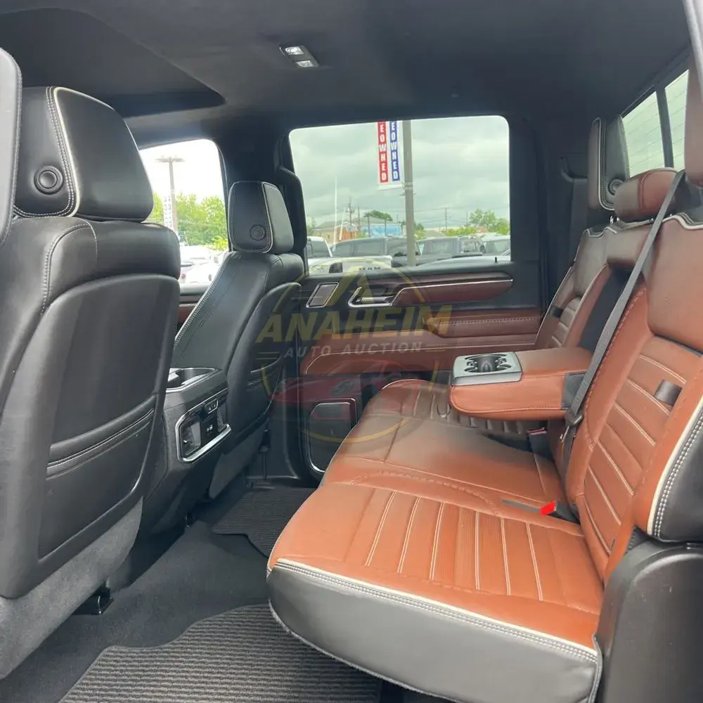 2024 GMC Sierra 3500HD Denali Ultimate
