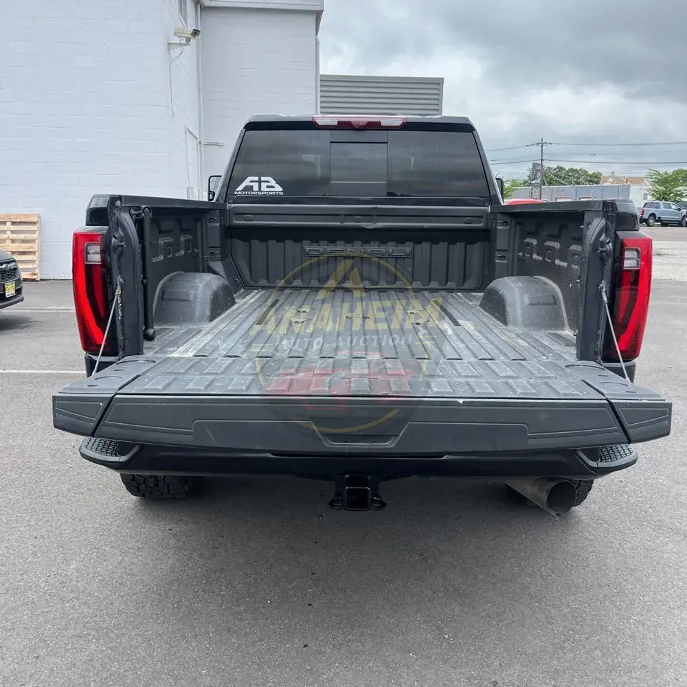 2024 GMC Sierra 3500HD Denali Ultimate