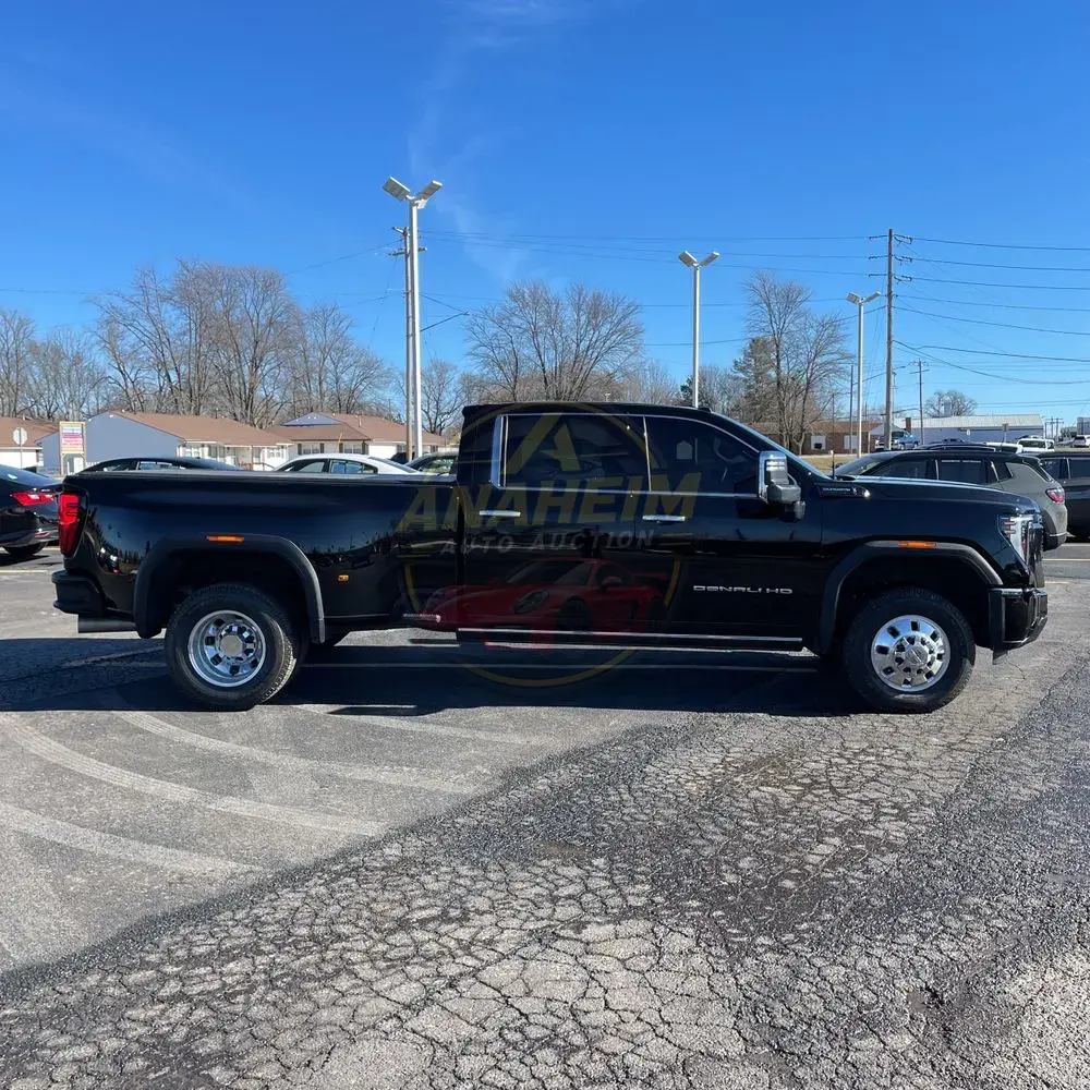 2024 GMC Sierra 3500HD Denali Ultimate
