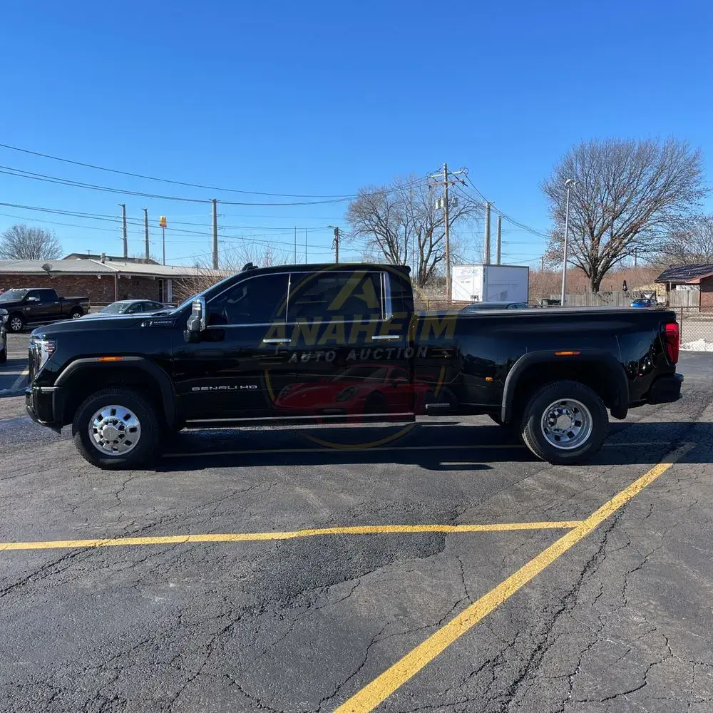 2024 GMC Sierra 3500HD Denali Ultimate