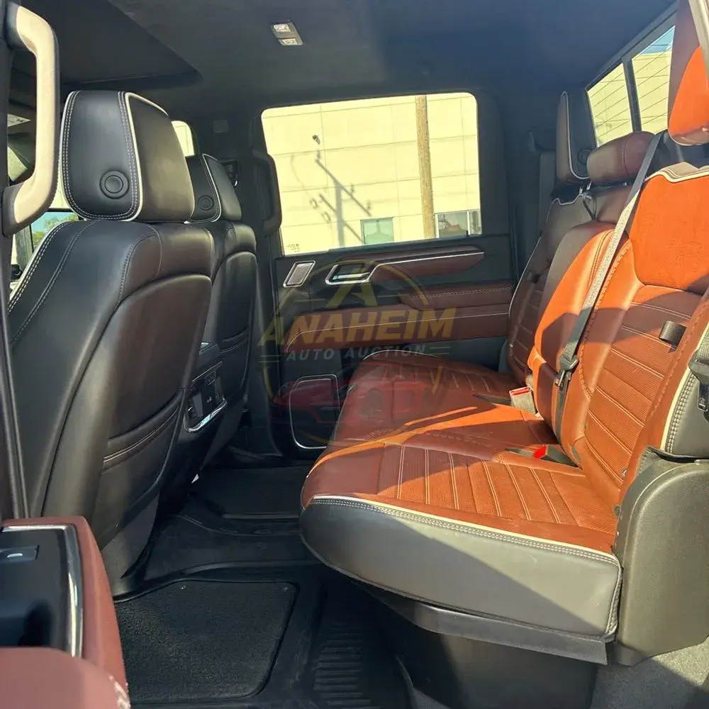 2024 GMC Sierra 3500HD Denali Ultimate