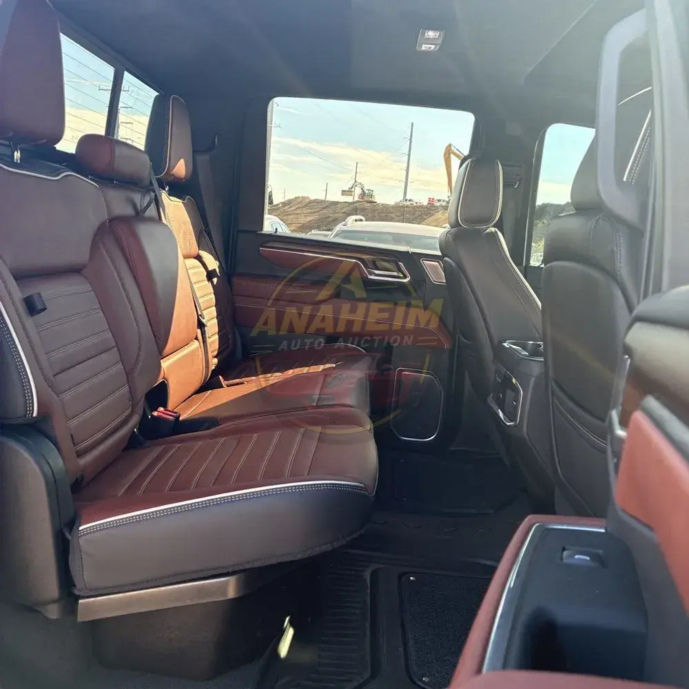 2024 GMC Sierra 3500HD Denali Ultimate