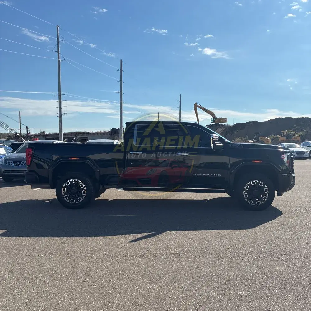 2024 GMC Sierra 3500HD Denali Ultimate