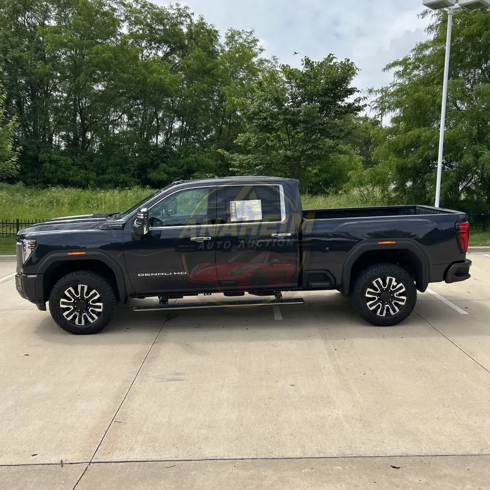 2024 GMC Sierra 3500HD Denali Ultimate