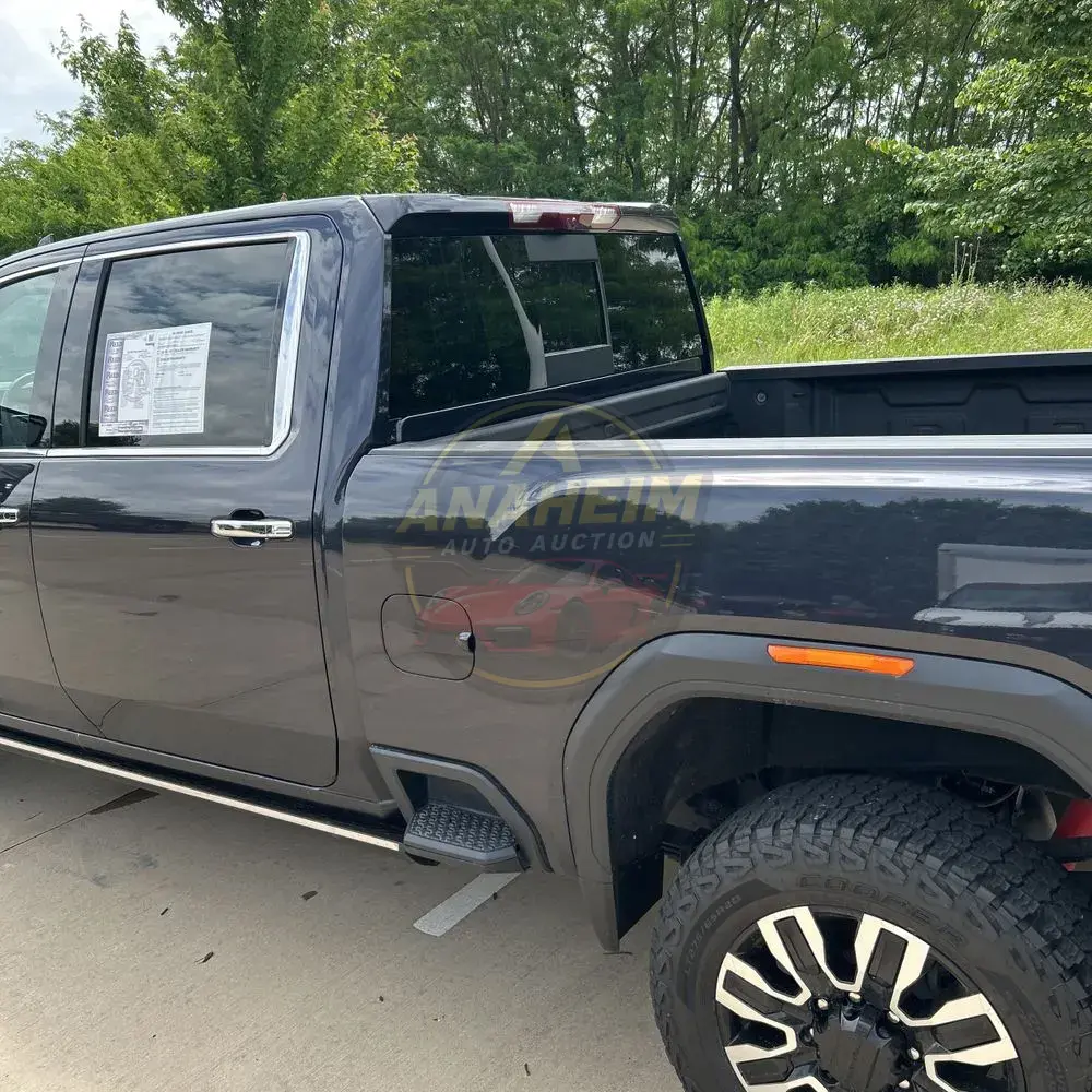 2024 GMC Sierra 3500HD Denali Ultimate