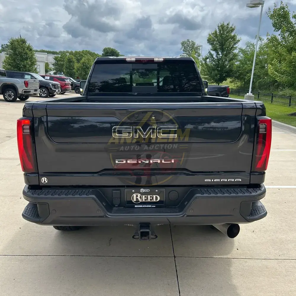 2024 GMC Sierra 3500HD Denali Ultimate