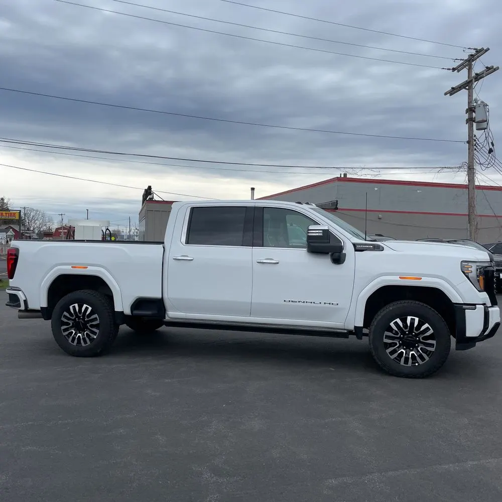 2025 GMC Sierra 2500HD Denali Ultimate