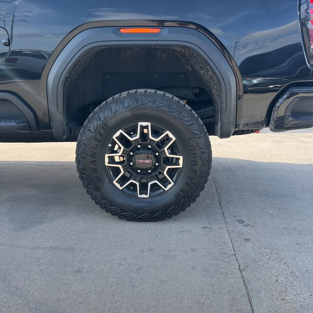 2025 GMC Sierra 2500HD AT4X