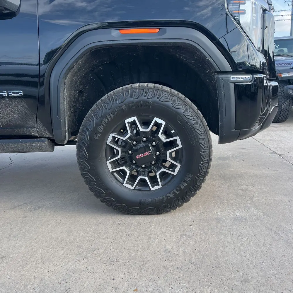 2025 GMC Sierra 2500HD AT4X