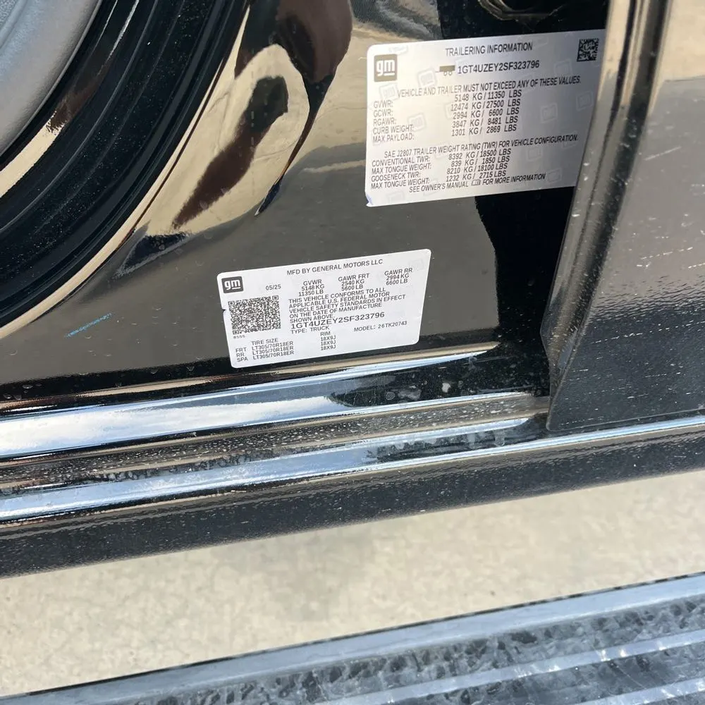 2025 GMC Sierra 2500HD AT4X