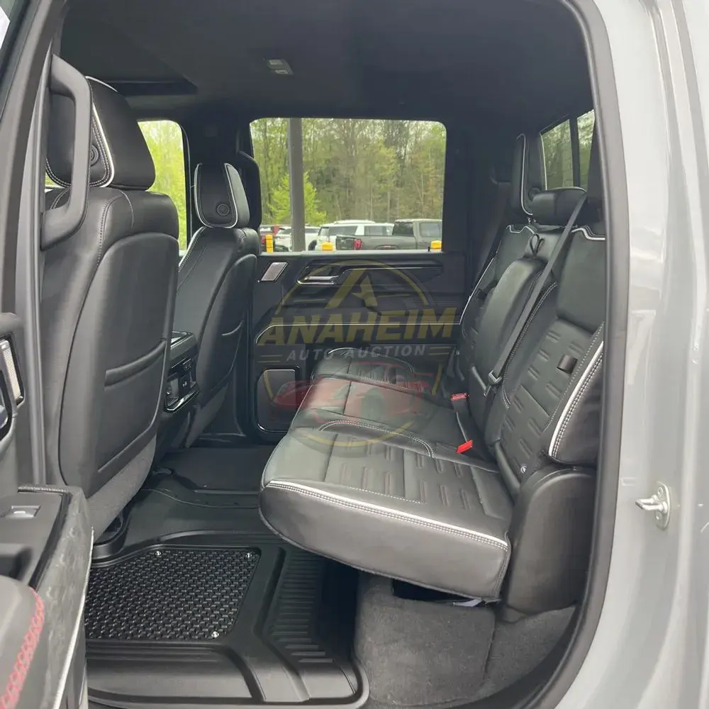 2025 GMC Sierra 2500HD AT4X