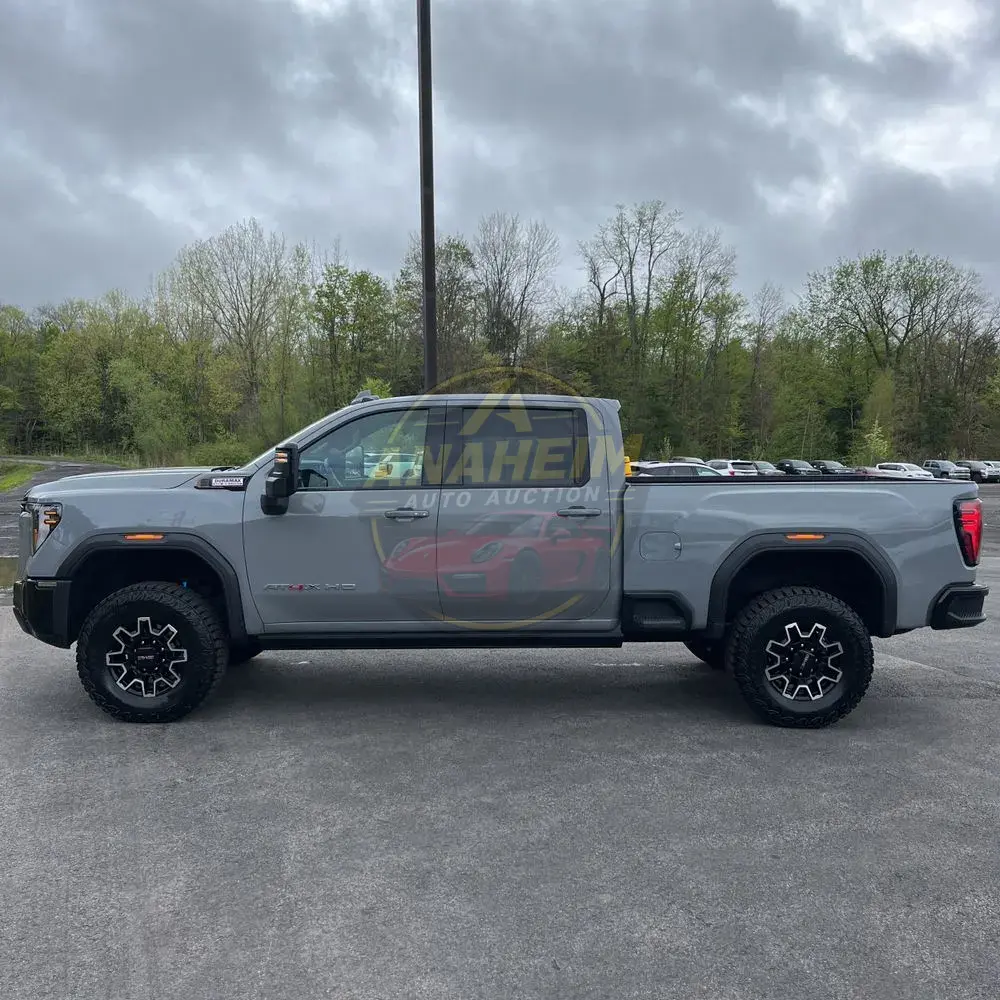 2025 GMC Sierra 2500HD AT4X