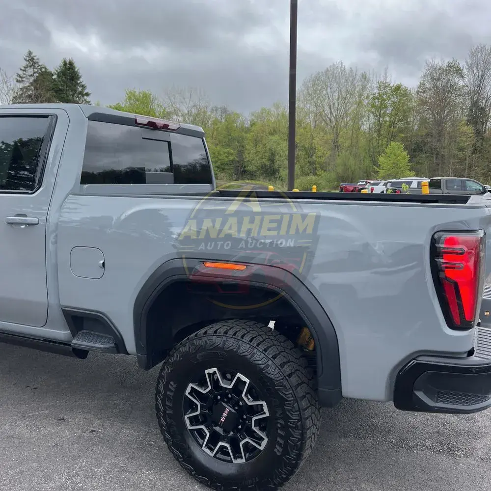 2025 GMC Sierra 2500HD AT4X