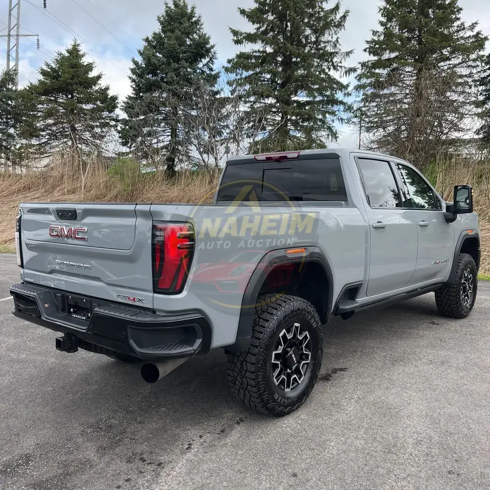 2025 GMC Sierra 2500HD AT4X
