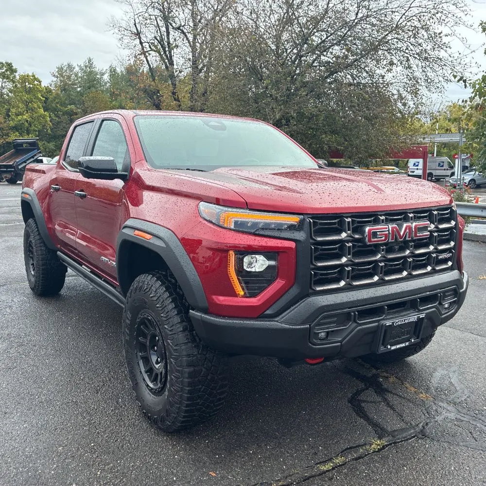 2025 GMC Canyon AT4