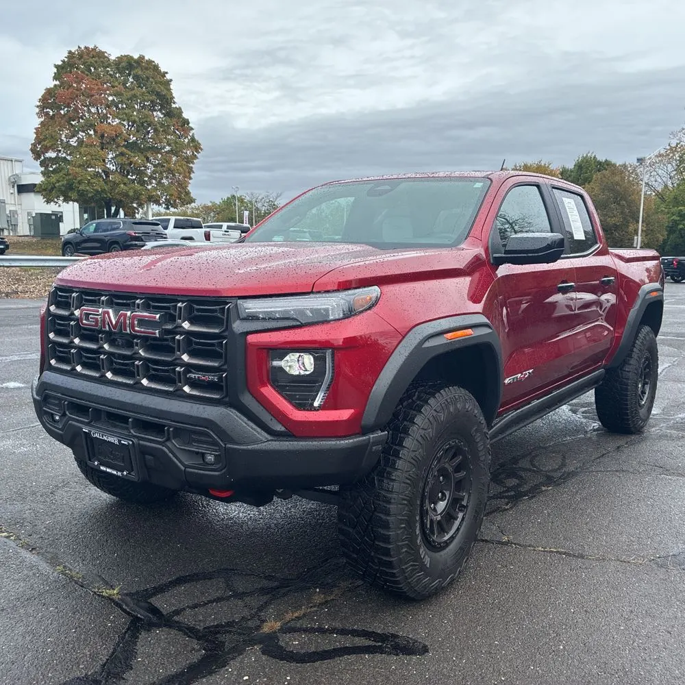 2025 GMC Canyon AT4