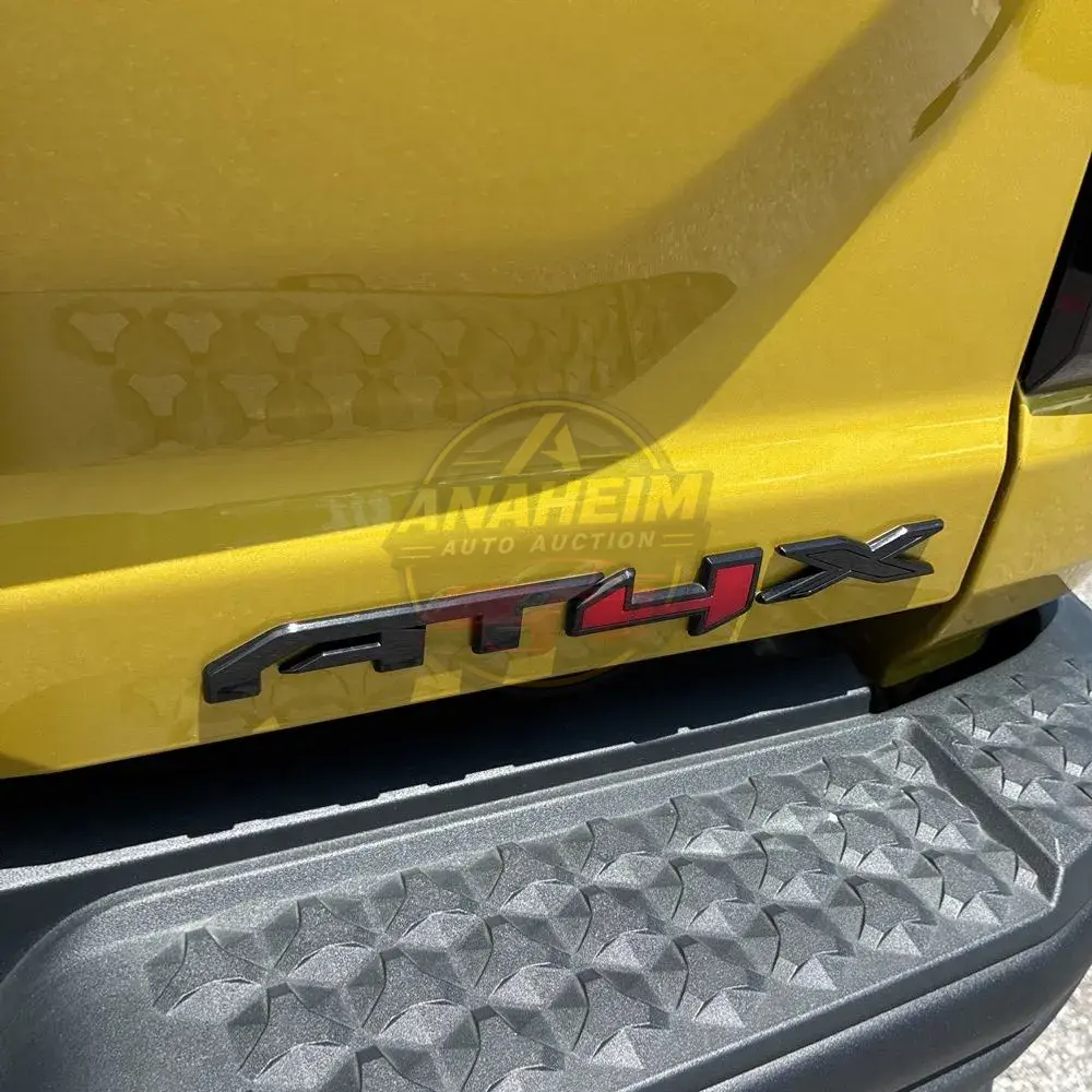 2024 GMC Canyon AT4X