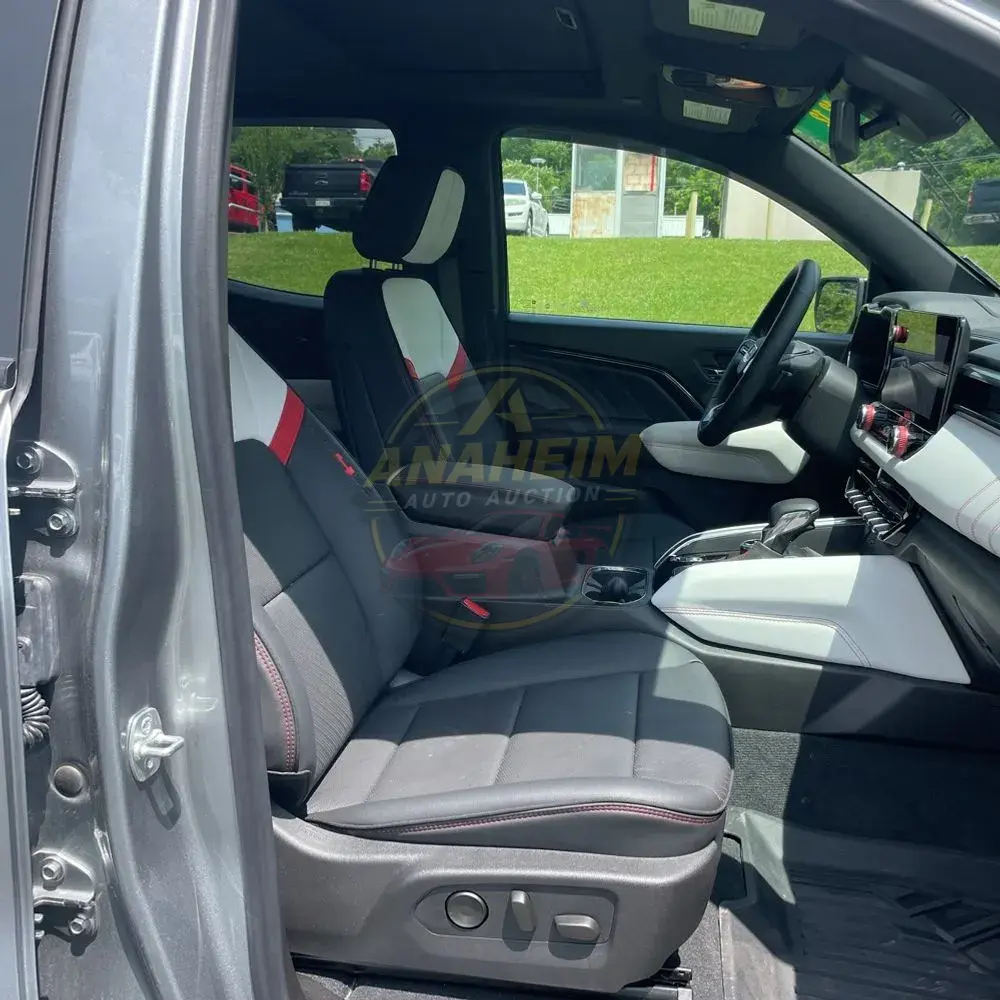 2024 GMC Canyon AT4X