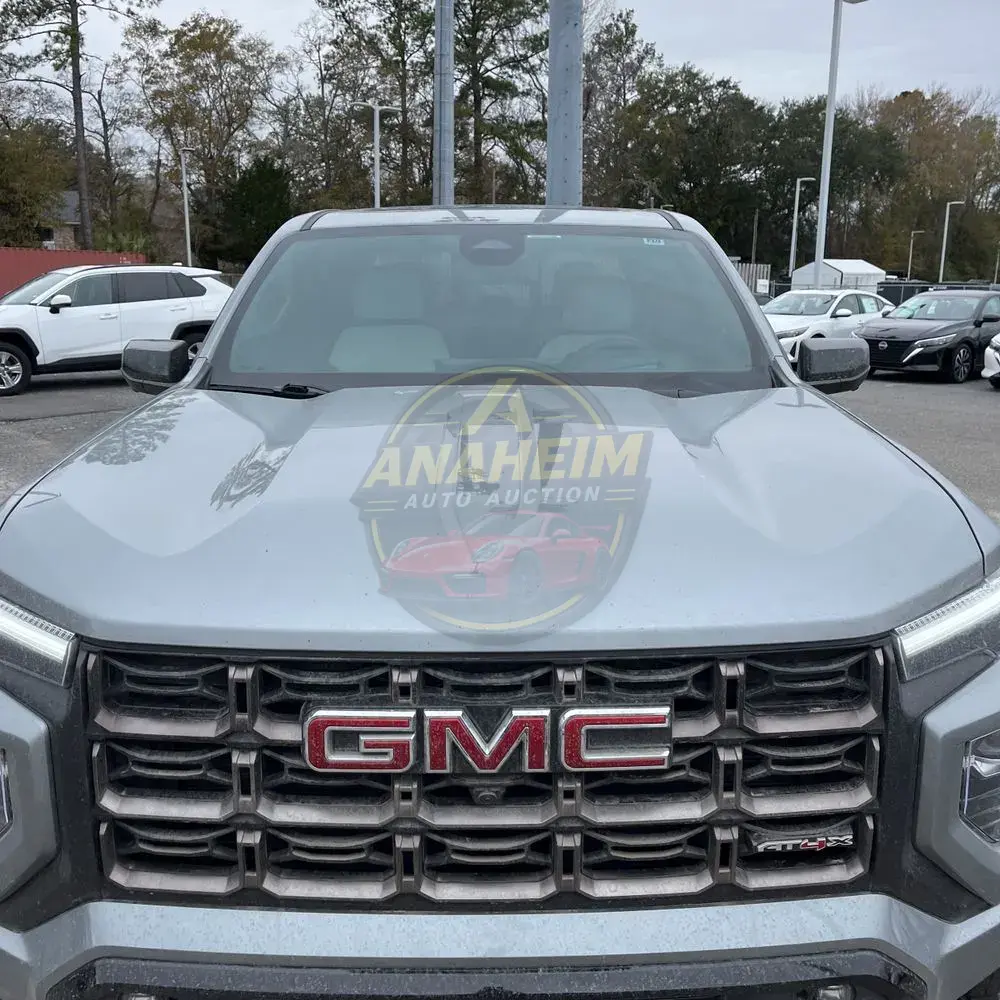 2024 GMC Canyon AT4X