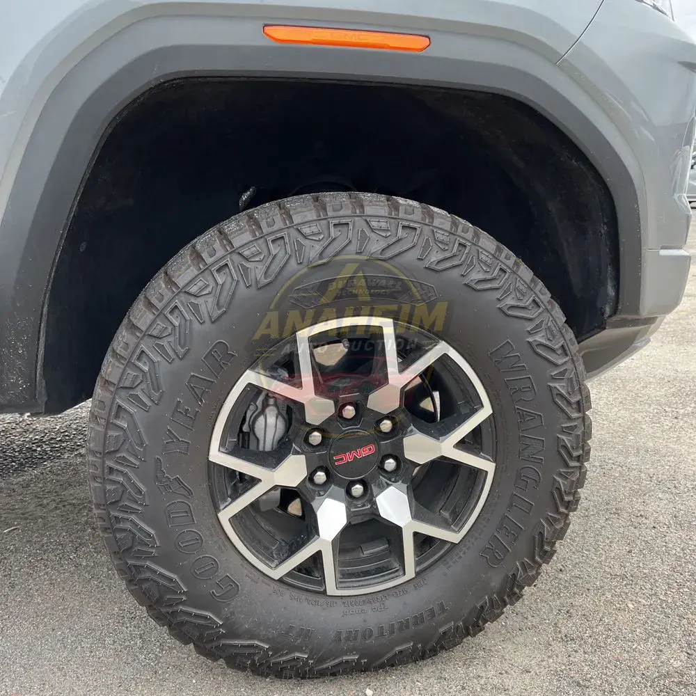 2024 GMC Canyon AT4X