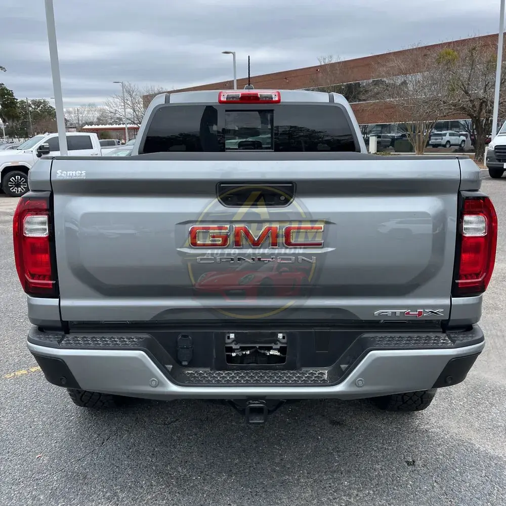 2024 GMC Canyon AT4X