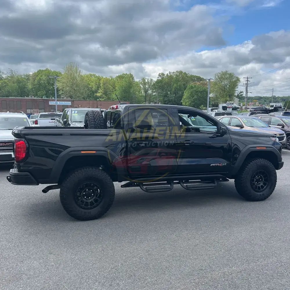 2024 GMC Canyon AT4X
