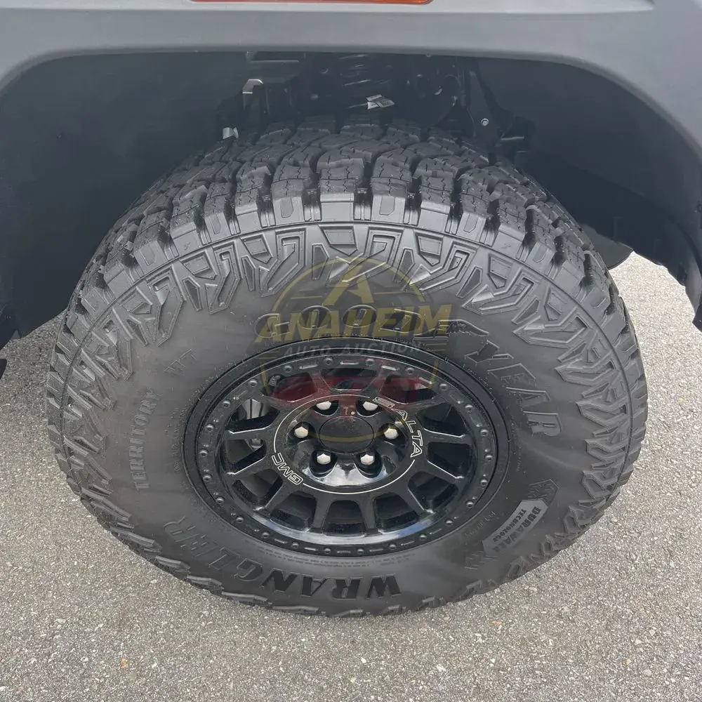 2024 GMC Canyon AT4X