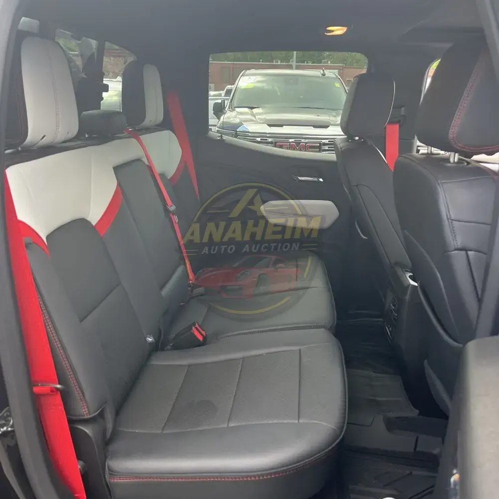 2024 GMC Canyon AT4X