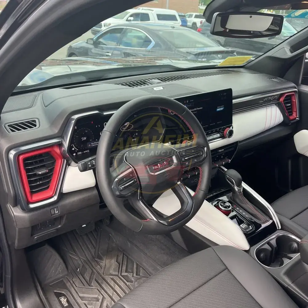 2024 GMC Canyon AT4X