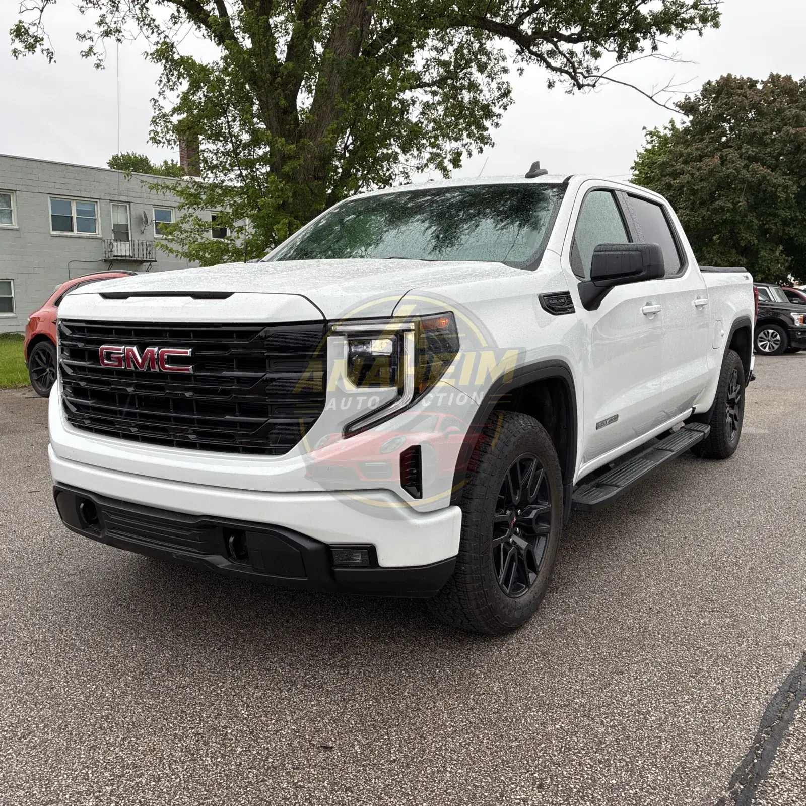 2024 GMC Sierra 1500 Elevation