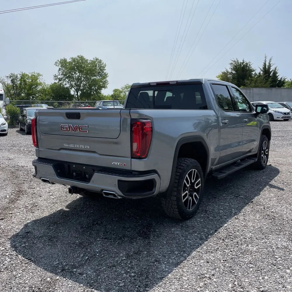 2023 GMC Sierra 1500 AT4