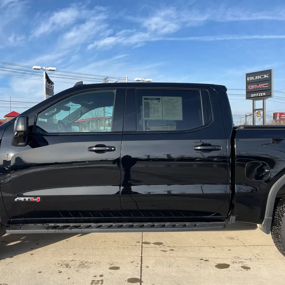 2024 GMC Sierra 1500 AT4