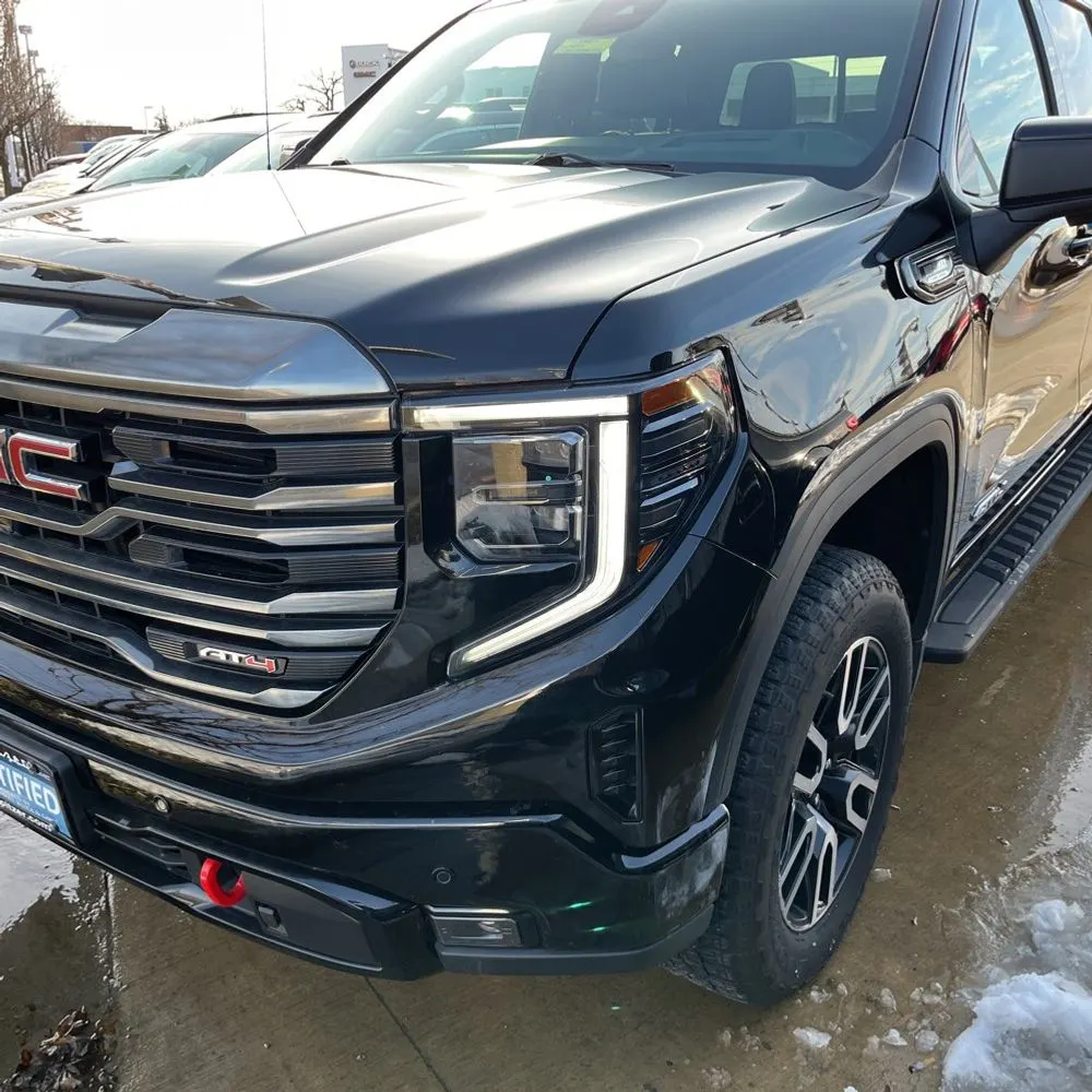 2024 GMC Sierra 1500 AT4