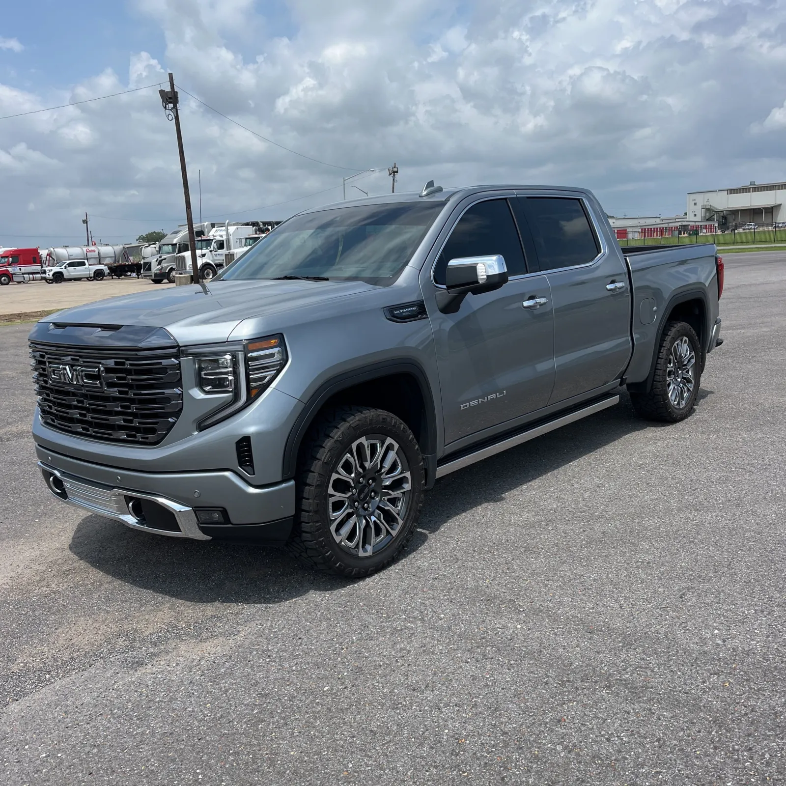 2024 GMC Sierra 1500 Denali Ultimate