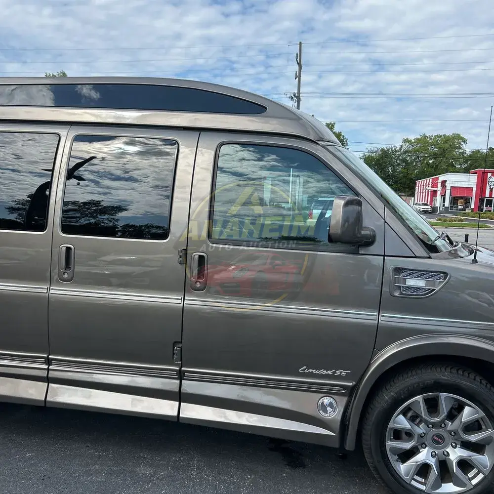 2023 GMC Savana 2500