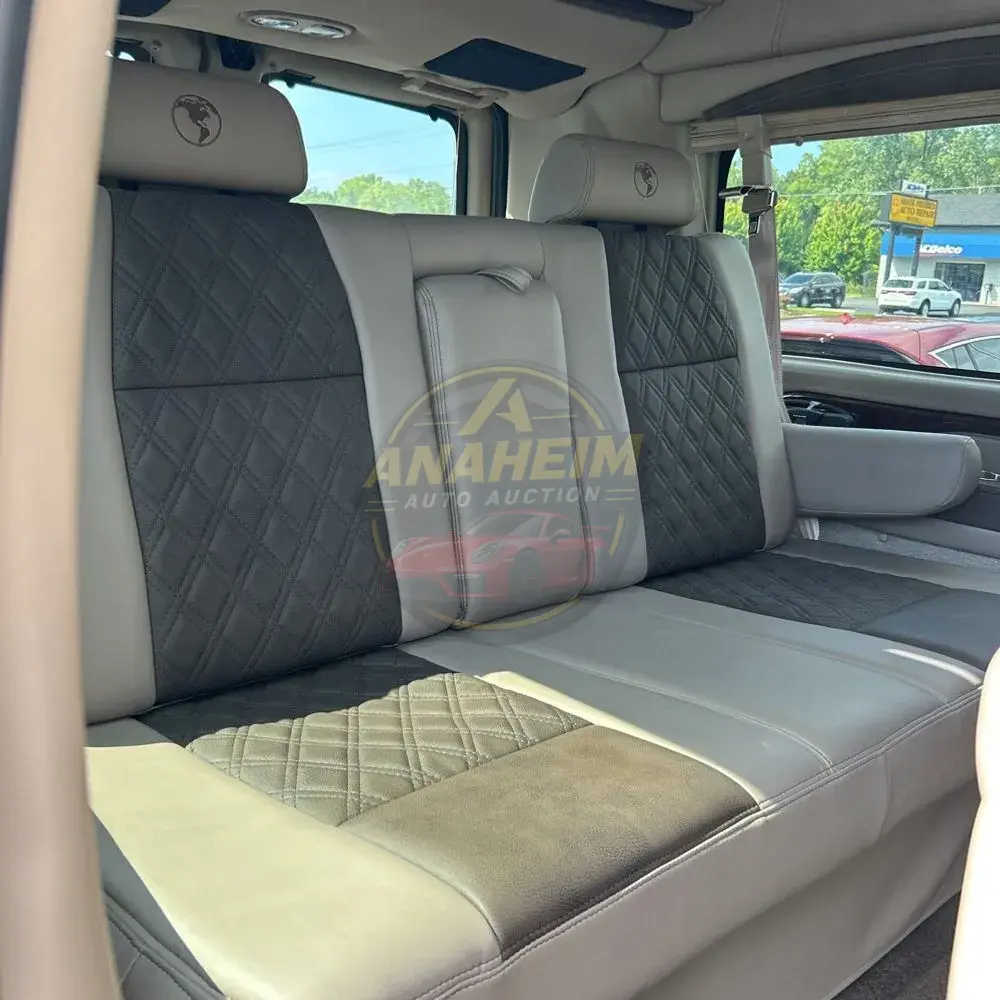 2023 GMC Savana 2500