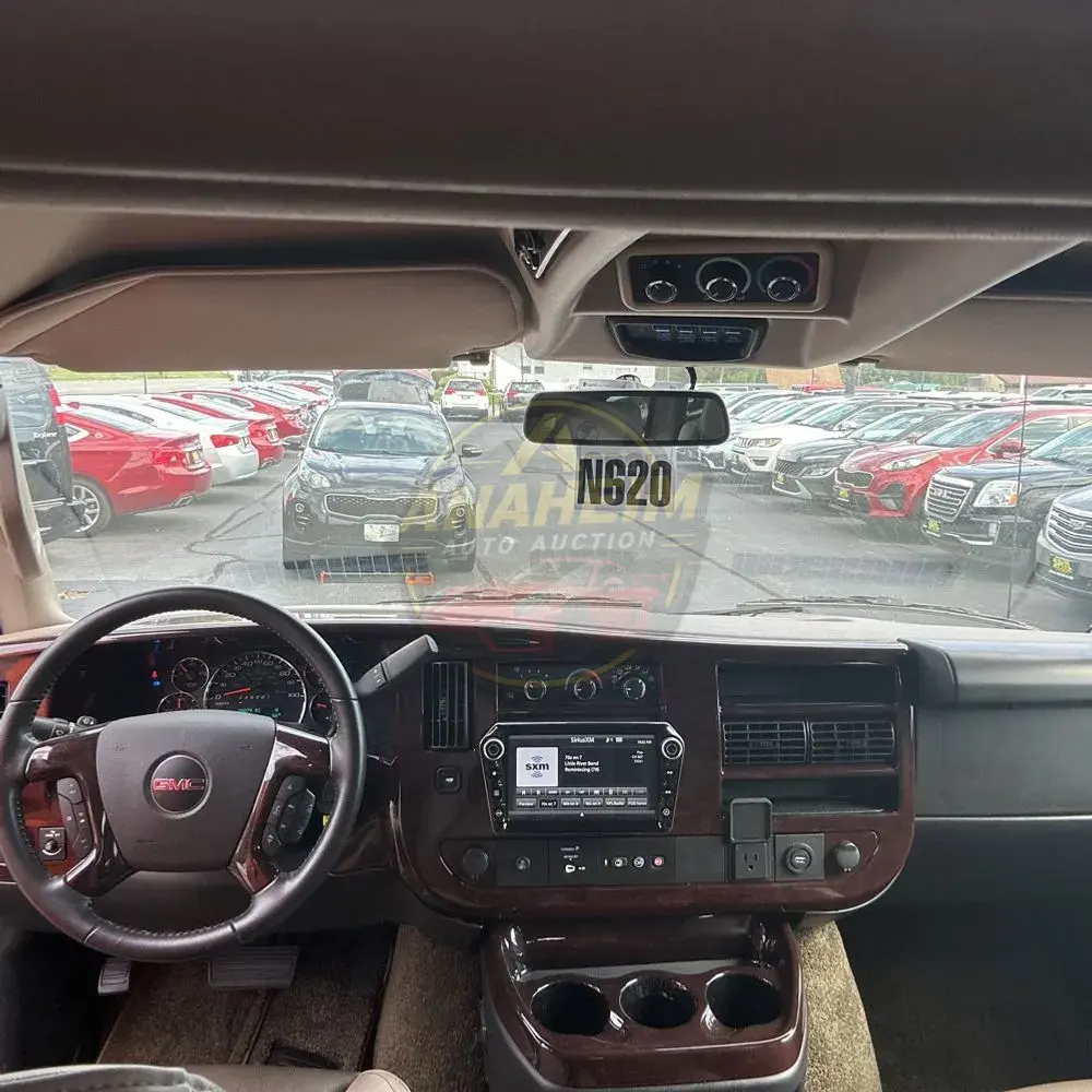 2023 GMC Savana 2500