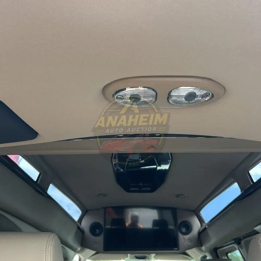 2023 GMC Savana 2500