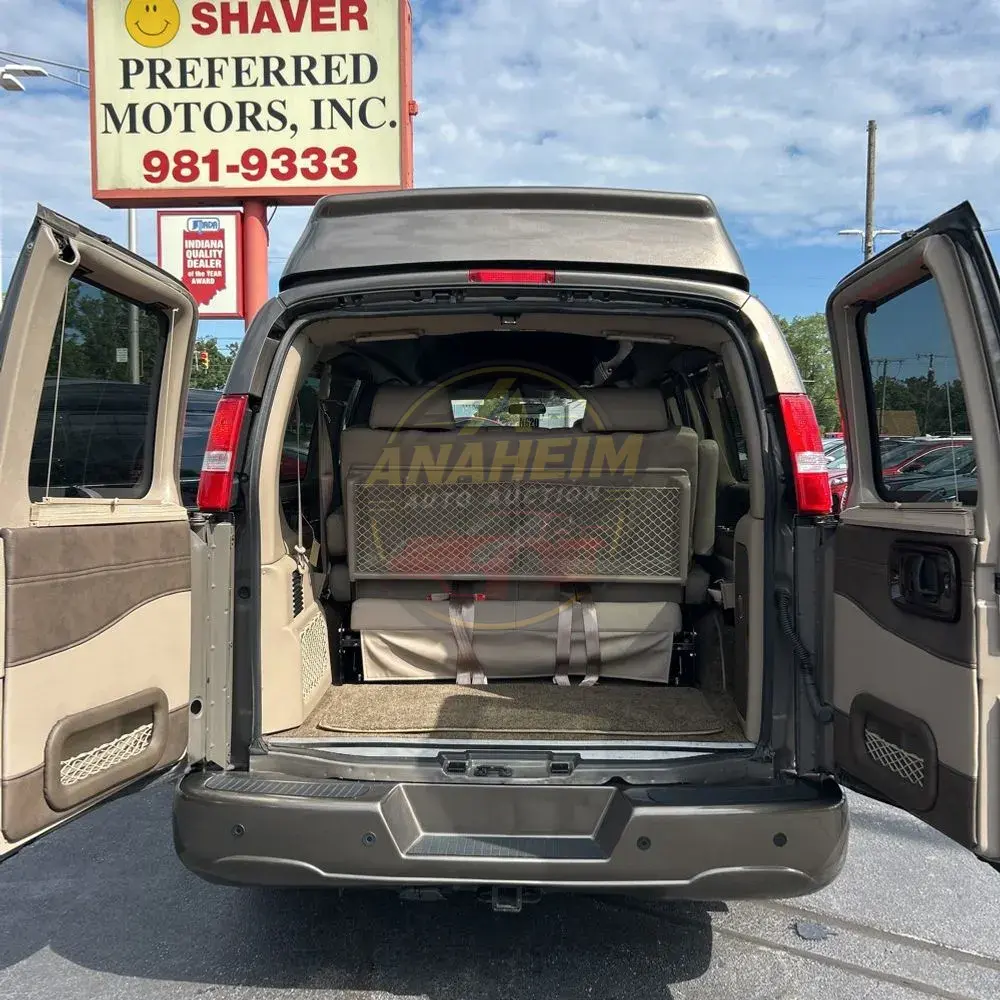 2023 GMC Savana 2500
