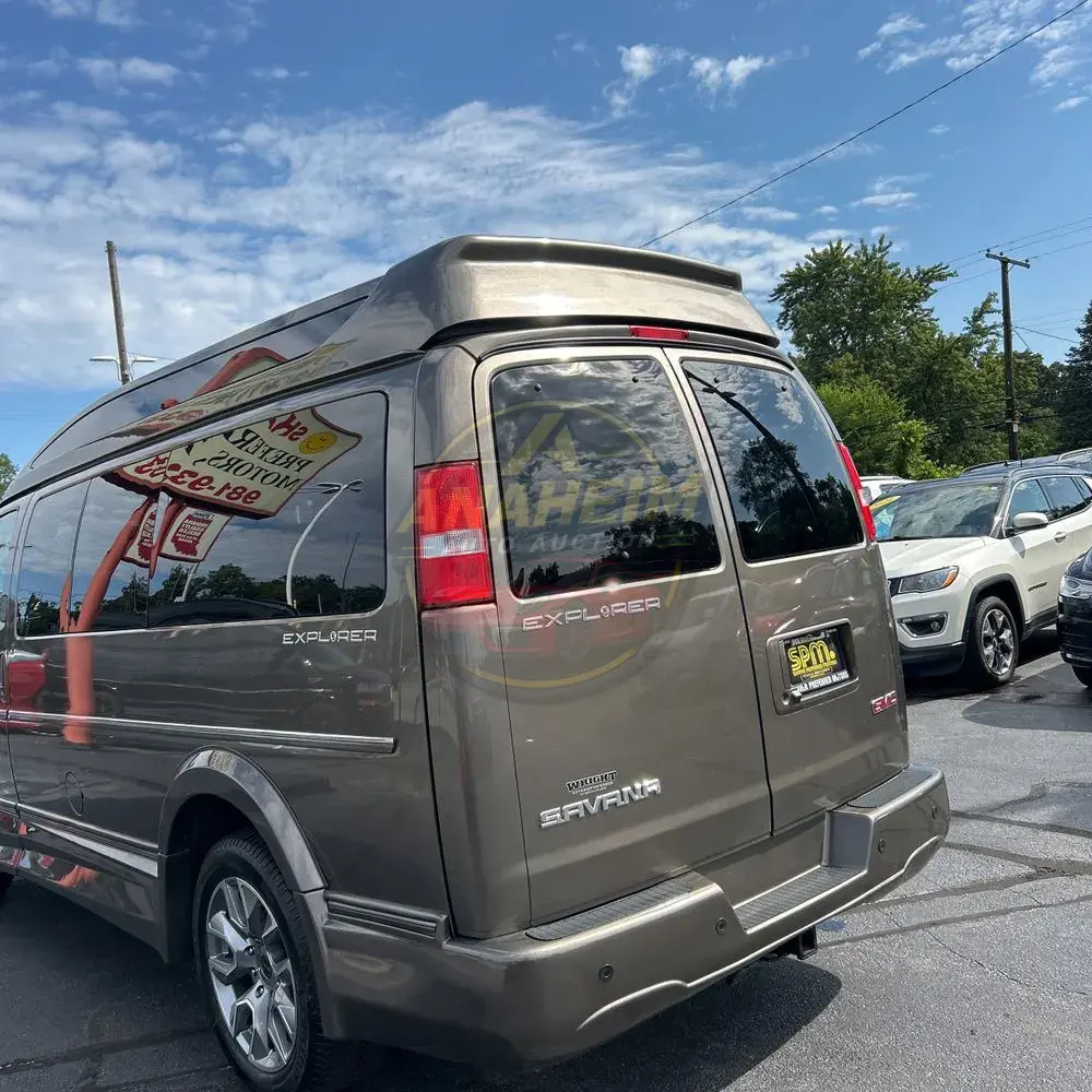 2023 GMC Savana 2500