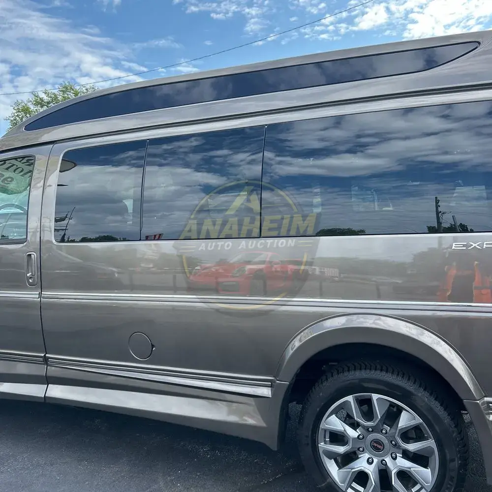 2023 GMC Savana 2500