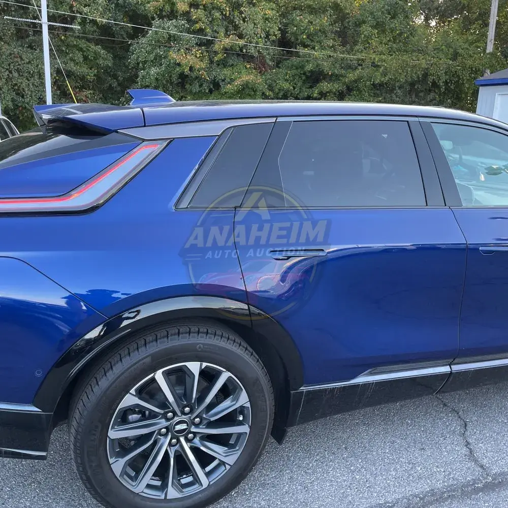 2024 Cadillac LYRIQ Sport 1